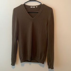 Uniqlo 100% Cashmere Sweater